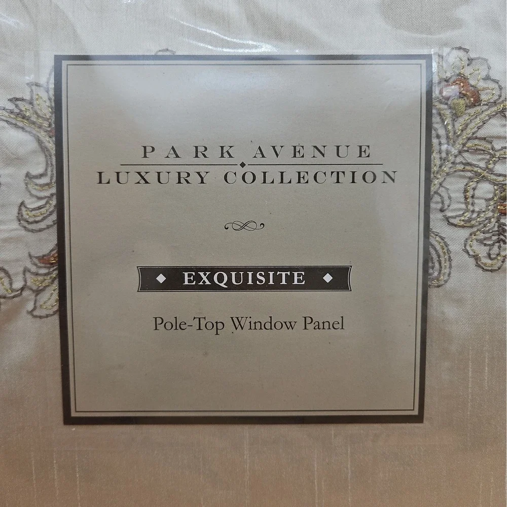 Park Avenue Luxury Collection Exquisit Window Panels with Tie Backs Light Green
